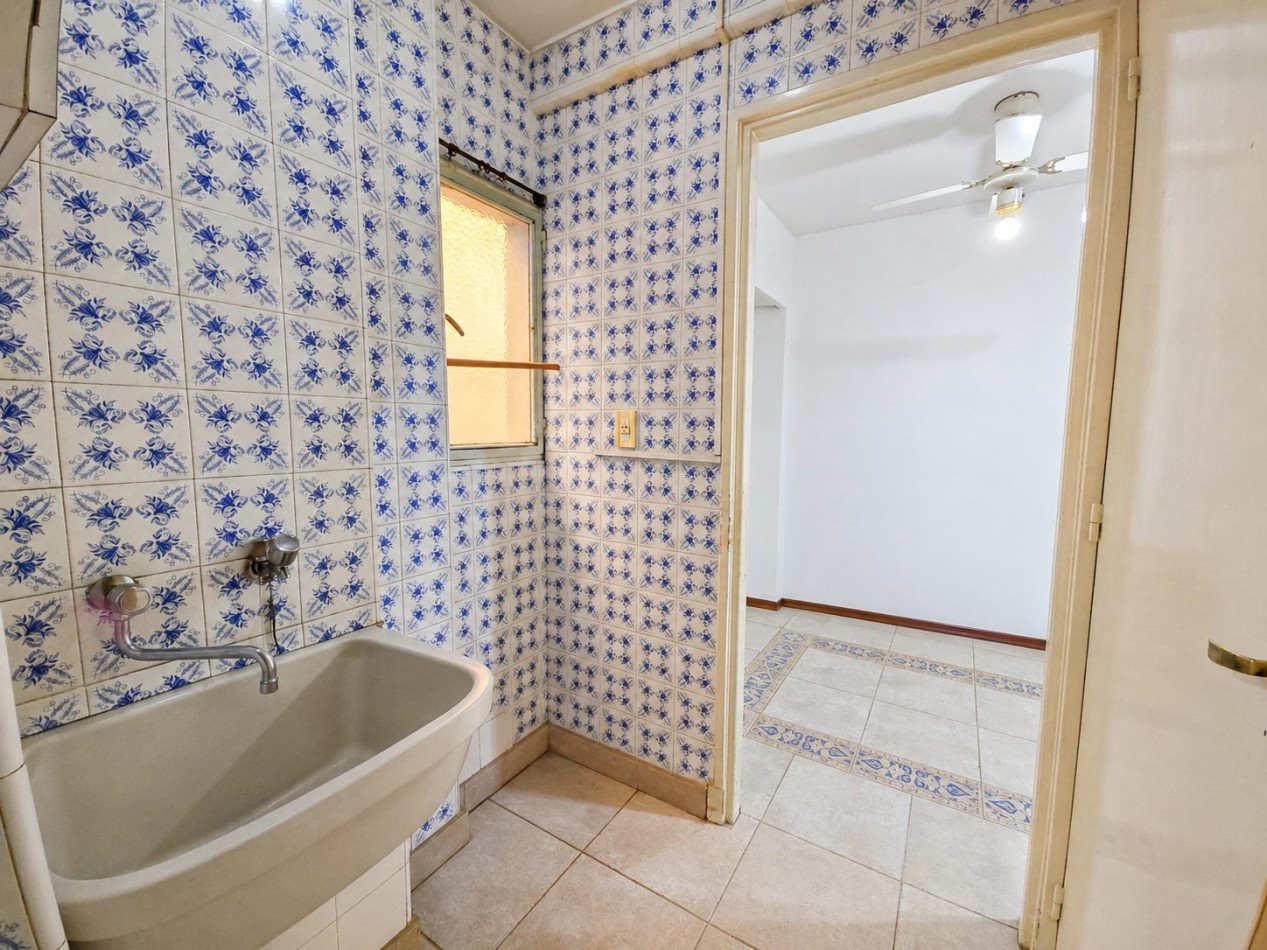 OFICINA DE 100 m² EN VENTA EN PLENO CENTRO DE LOMAS DE ZAMORA