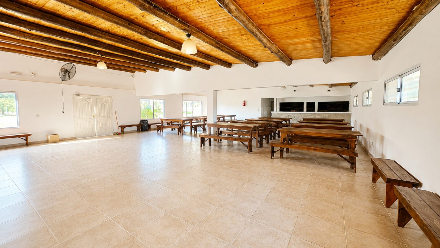 LOTE EN VENTA EN BARRIO CERRADO DOMSELAAR CHICO - CON MEJORAS - EXCELENTE UBICACION