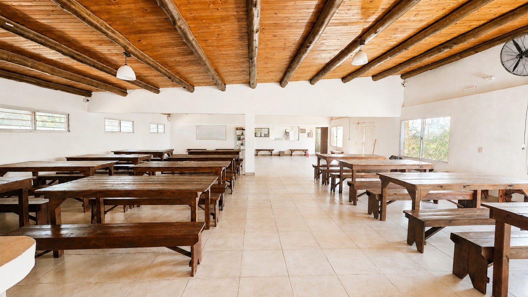 LOTE EN VENTA EN BARRIO CERRADO DOMSELAAR CHICO - CON MEJORAS - EXCELENTE UBICACION