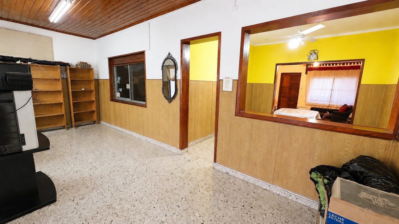 Casa 3 Ambientes con Garage, Jardin y Gran Patio a 150 m de Boulevard Buenos Aires