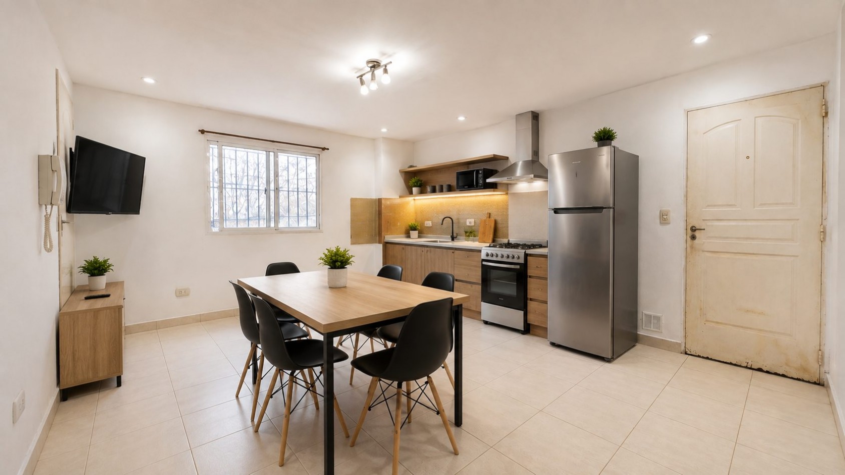 DEPARTAMENTO 2 AMBIENTES TIPO DUPLEX CON BALCON ATERRAZADO EN LANUS OESTE