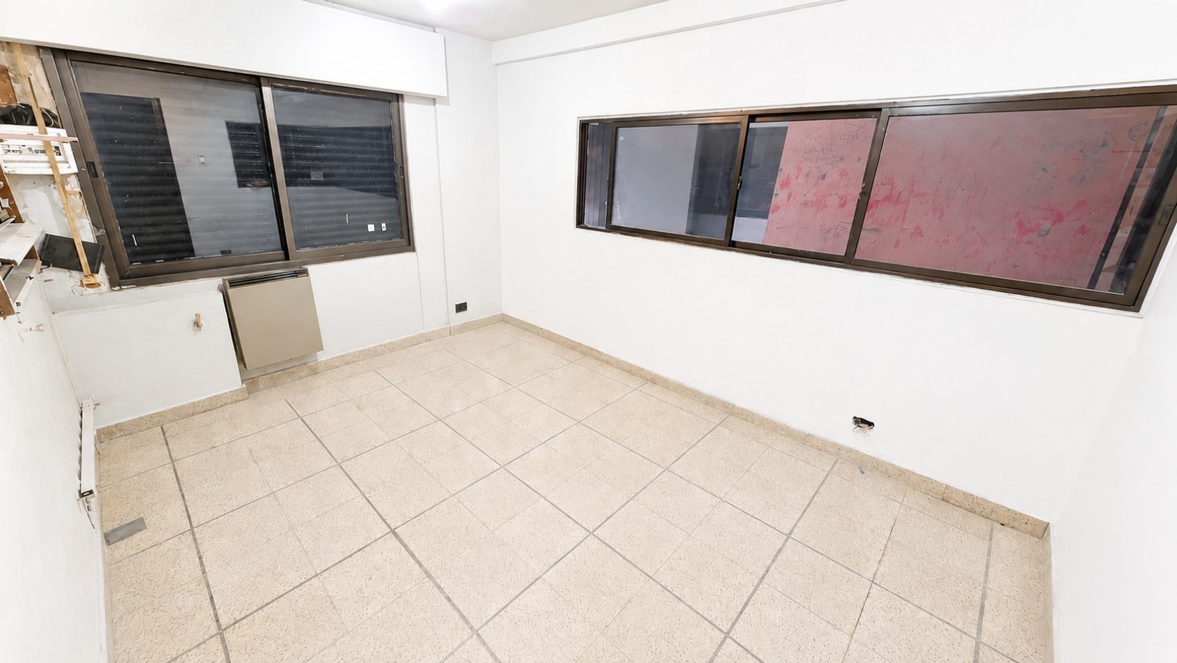 GALPON / DEPOSITO DE 450 M² - DOBLE ACCESO - AV. EVA PERON - TEMPERLEY