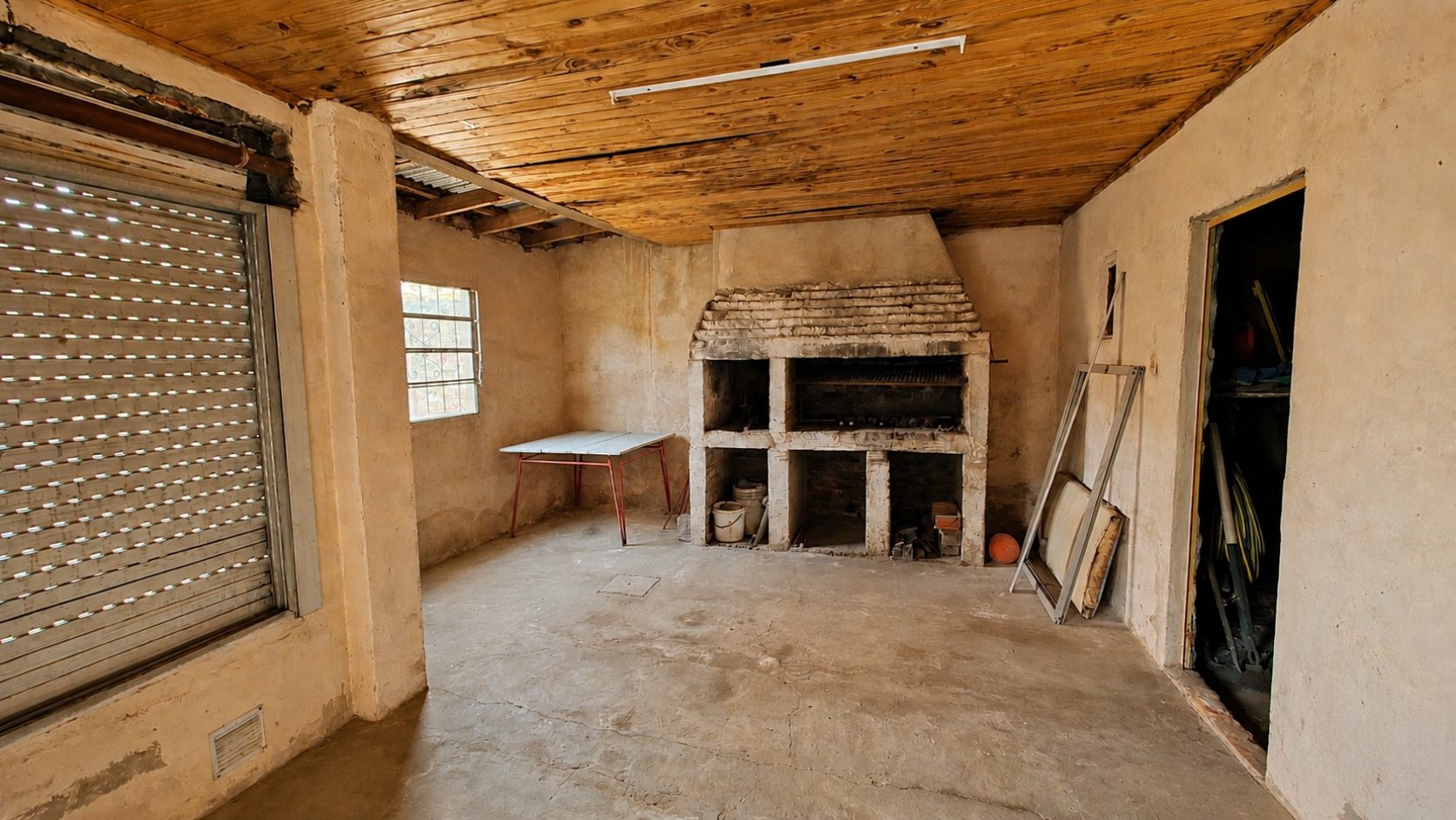 Casa a restaurar sobre doble lote - 437,50 m² - Luis Guillon