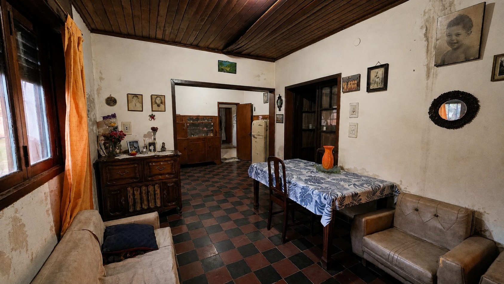 Casa a restaurar sobre doble lote - 437,50 m² - Luis Guillon