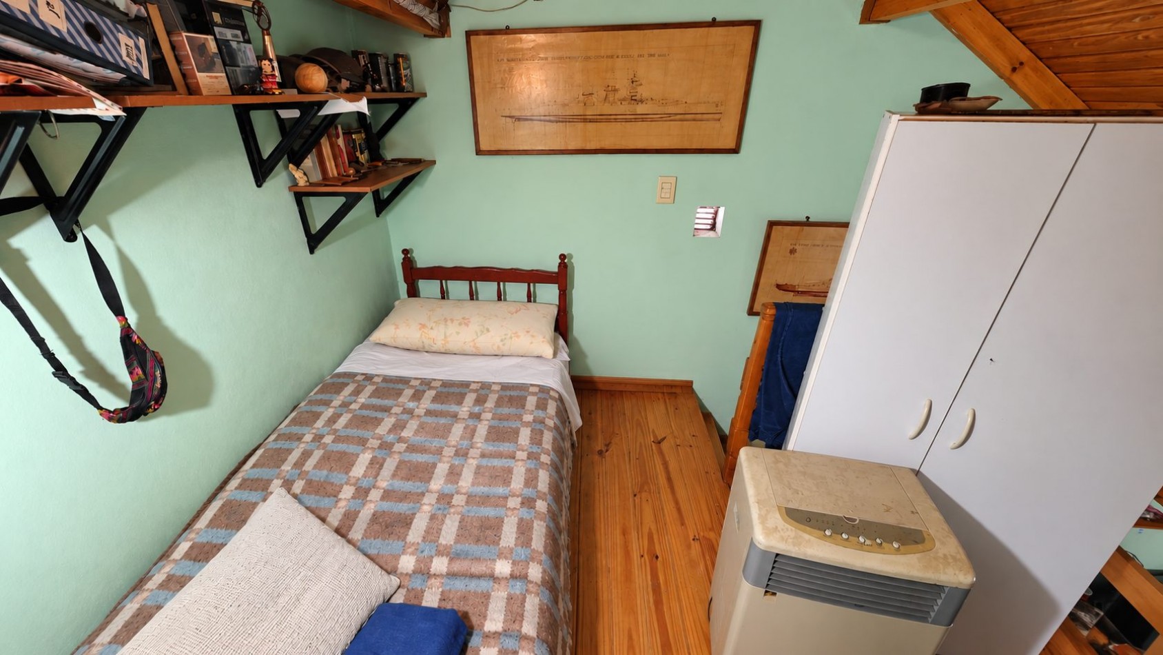 CASA + DEPARTAMENTO EN PLANTA ALTA | AMPLIO PARQUE, QUINCHO/TALLER Y ACCESOS INDEPENDIENTES