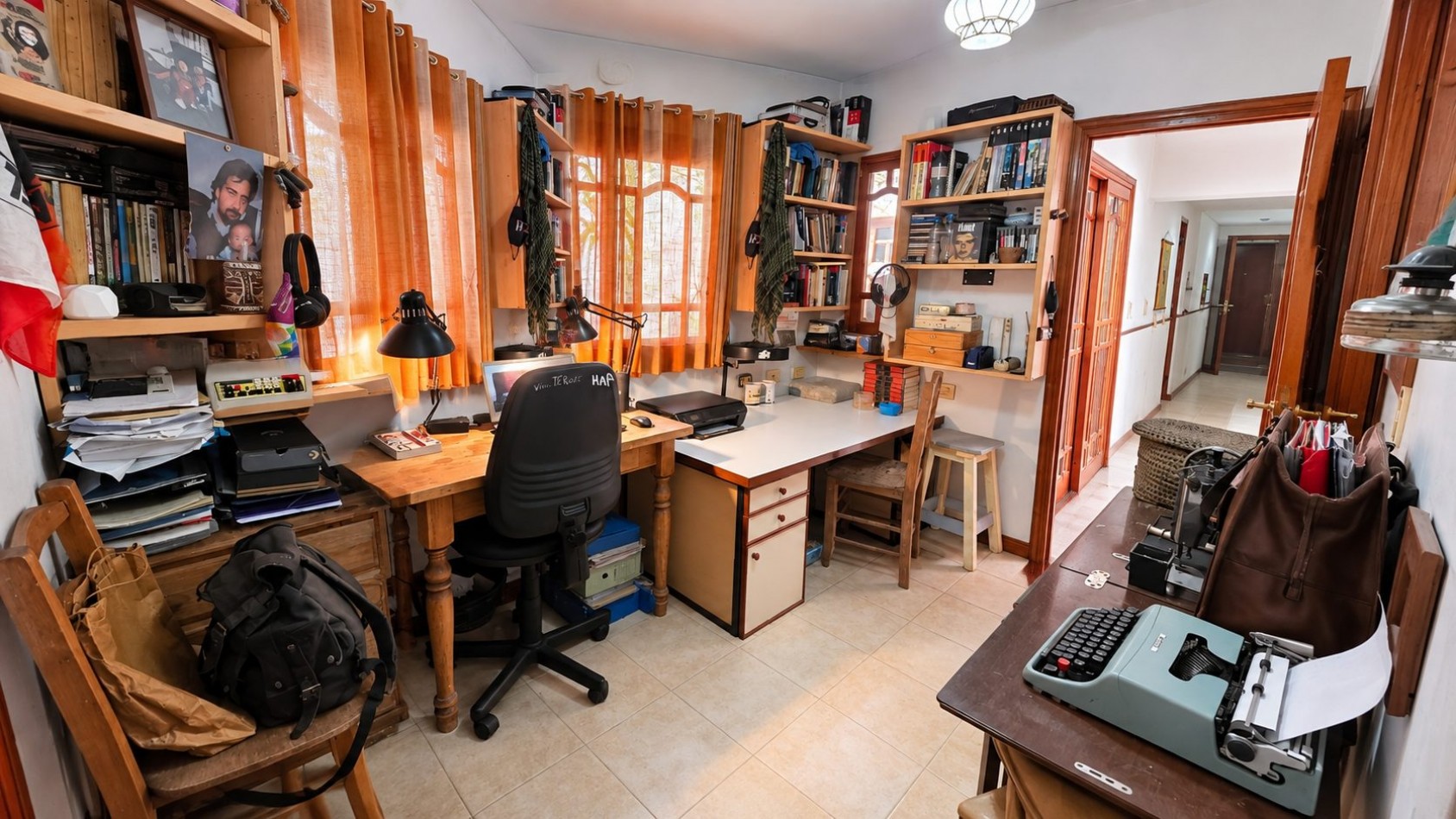 CASA + DEPARTAMENTO EN PLANTA ALTA | AMPLIO PARQUE, QUINCHO/TALLER Y ACCESOS INDEPENDIENTES