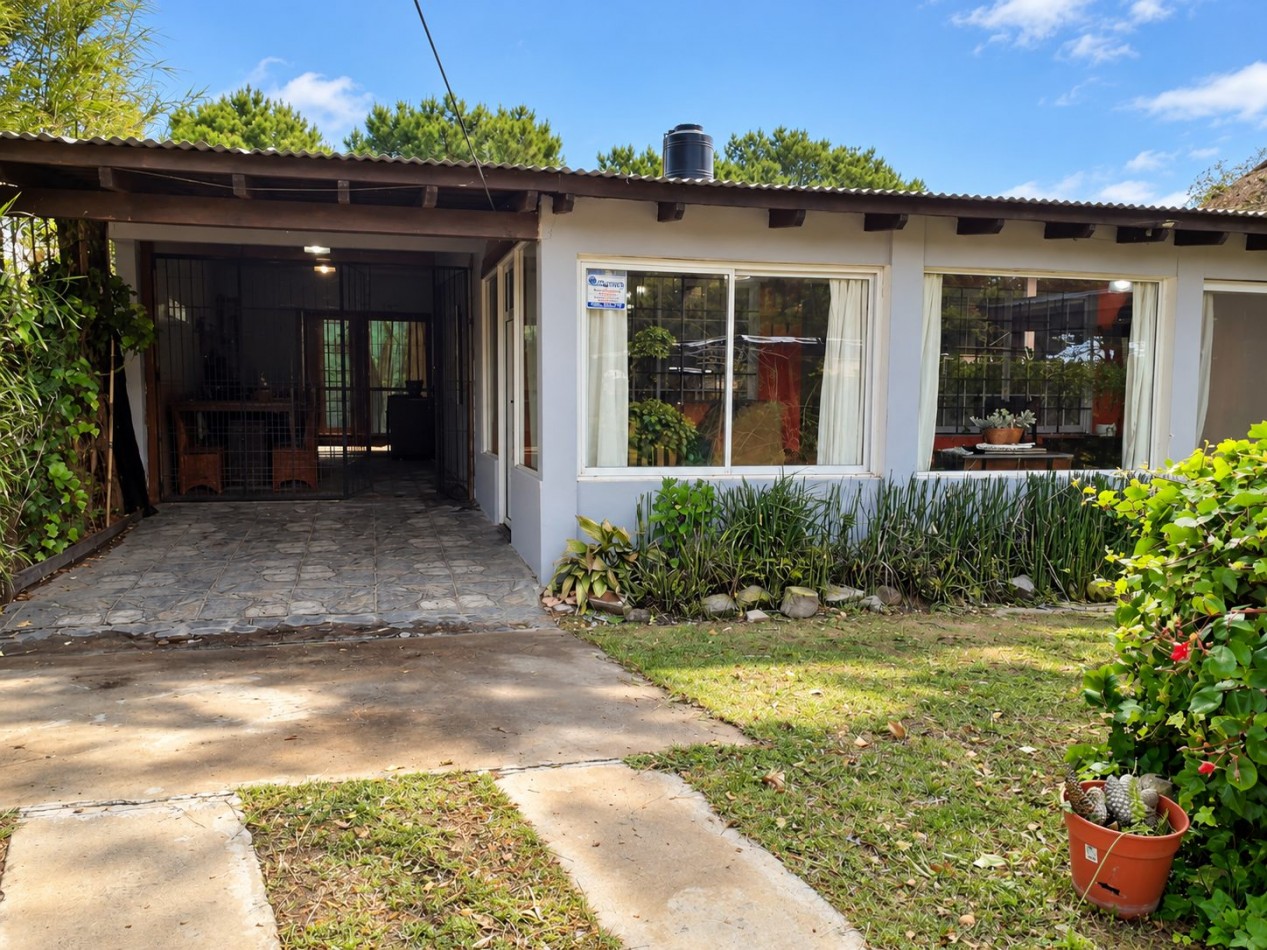 NUEVA ATLANTIS - A SOLO 3 CUADRAS DEL MAR, UN REFUGIO RODEADO DE NATURALEZA SOBRE UN LOTE DE 500 M²