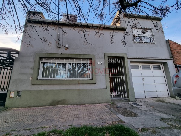 CASA CON PISCINA