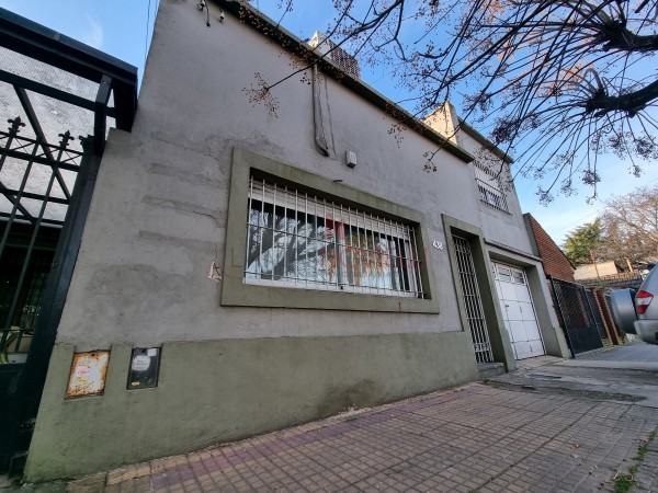 CASA CON PISCINA