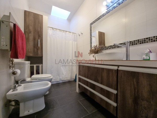 CASA CON PISCINA