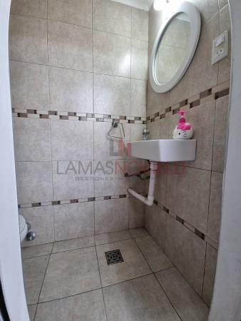 CASA CON PISCINA