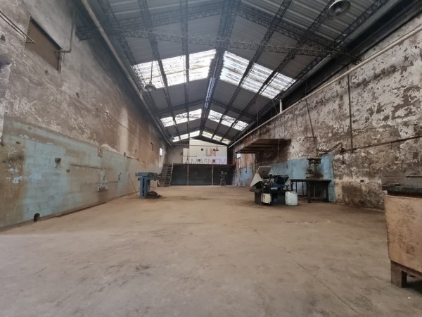 GALPON 1600m2