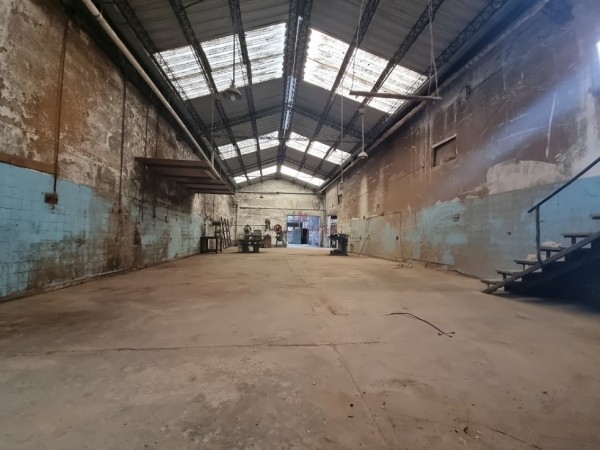 GALPON 1600m2