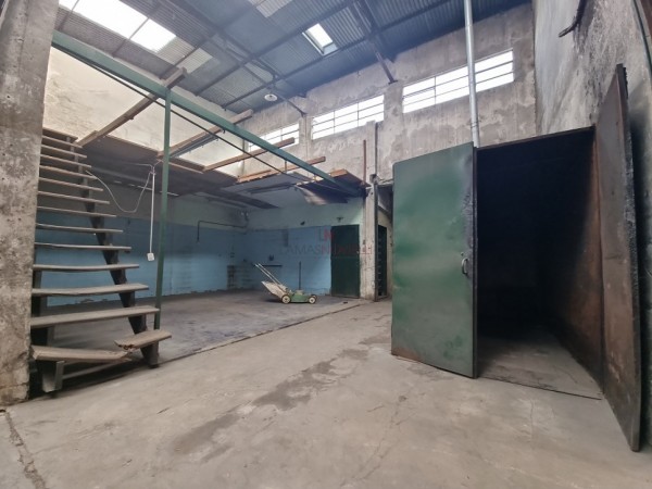 GALPON 1600m2