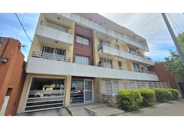 2 AMBIENTES CENTRICO
