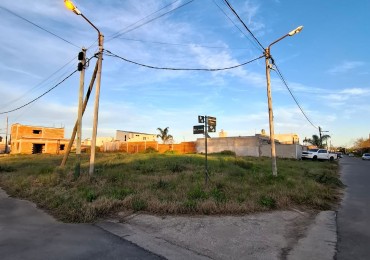 LOTE EN BARRIO SEMICERRADO