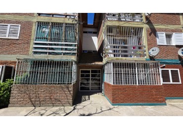 3 AMBIENTES EN PLANTA BAJA