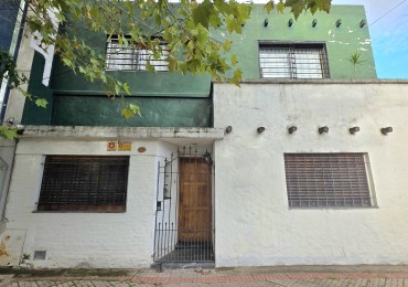 CASA EN EL MEJOR BARRIO Y CON POTENCIAL
