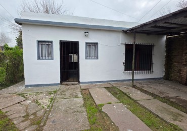 Casa a Restaurar sobre Lote de 375 m² en Glew | Amplio Fondo y Gran Potencial de Desarrollo
