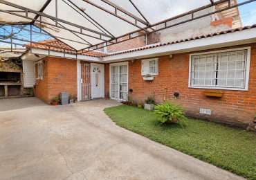 PH 4 Ambientes con Cochera para 2 Autos, Jardin y Parrilla | Excelente Estado | Lomas de Zamora